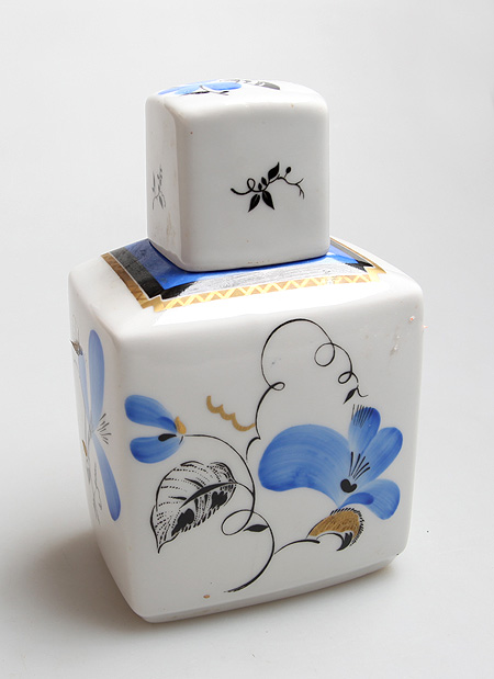 Чайница Фарфор, роспись СССР, ЛФЗ, 1950-1960-е гг Фарфоровый завод имени М В Ломоносова / Императорский фарфоровый завод 1955 г инфо 7867g.